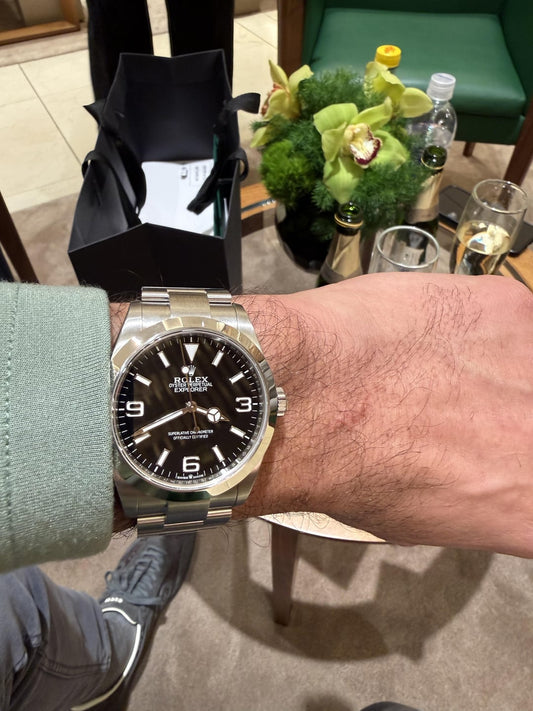 Best Watches for Weekend Getaways: Travel in Style and Comfort