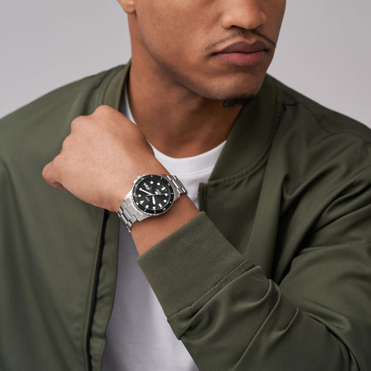 Fossil Wristwatches: Timeless Style for Everyday Professionals